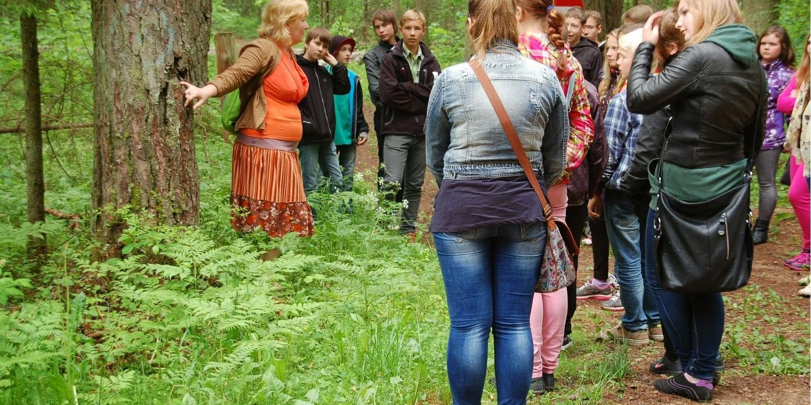 Giidiga tõukeratta matk Taevaskodades