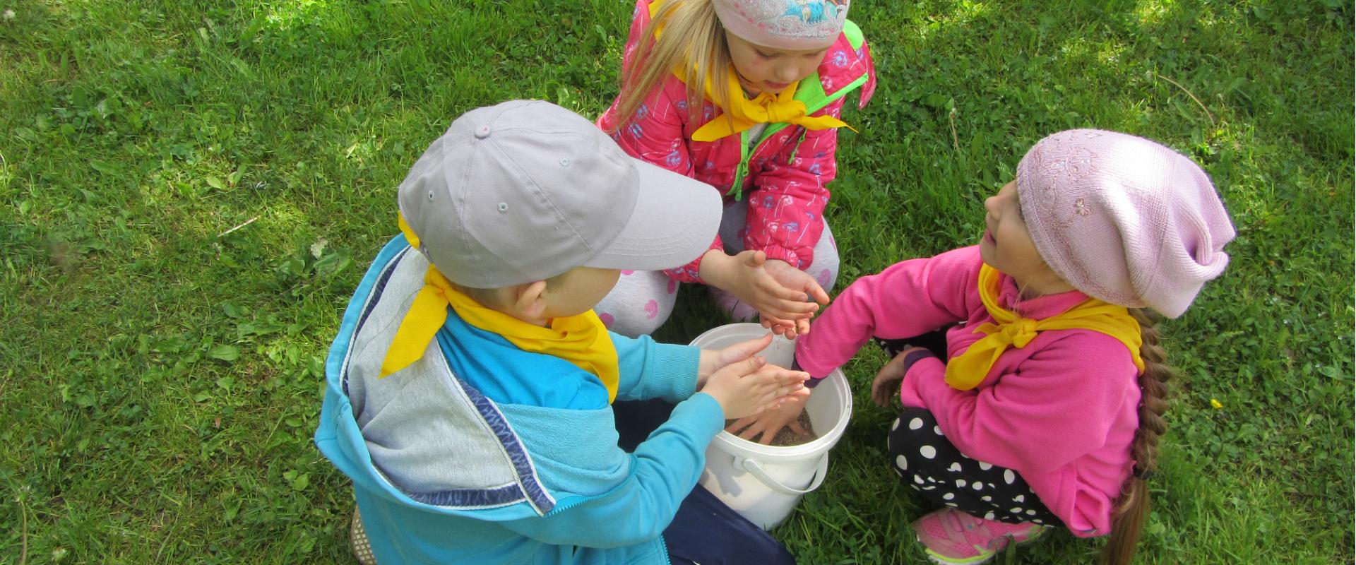 Water wizard's expedition at the source of clean water