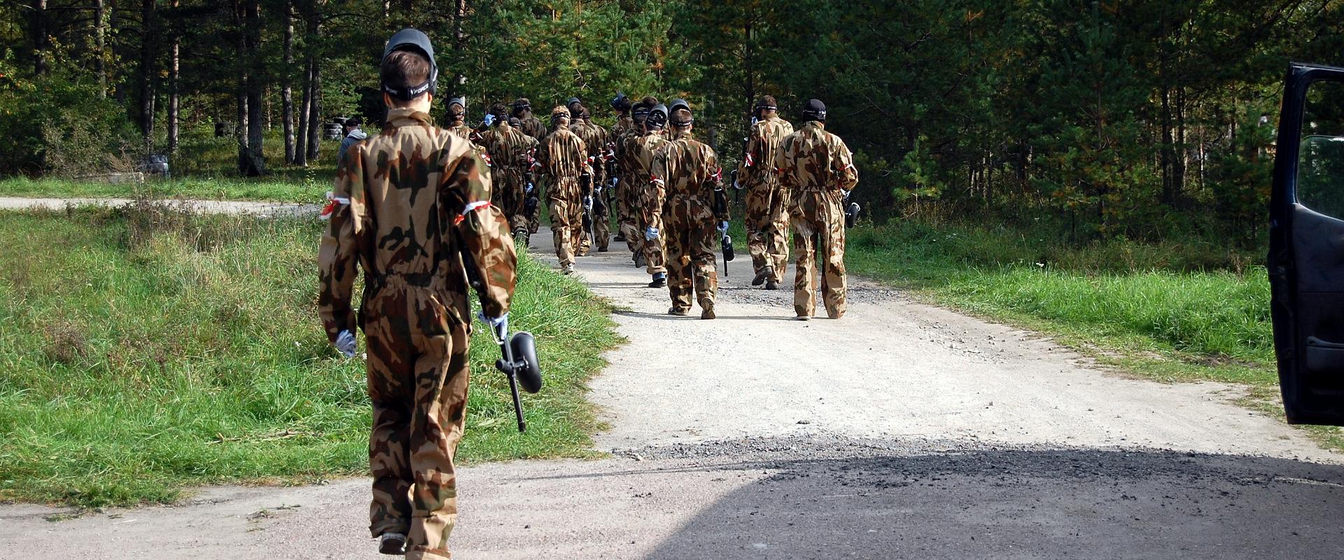 Paintball in einer alten sowjetischen Militäreinrichtung in Tallinn