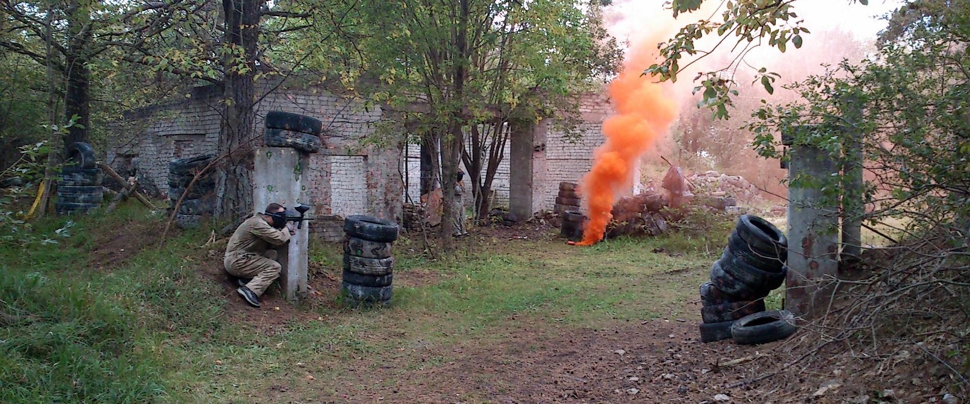 Paintball in einer alten sowjetischen Militäreinrichtung in Tallinn