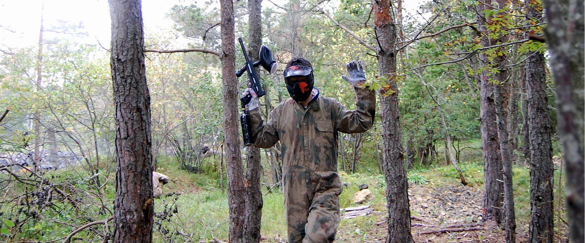 Paintball in einer alten sowjetischen Militäreinrichtung in Tallinn