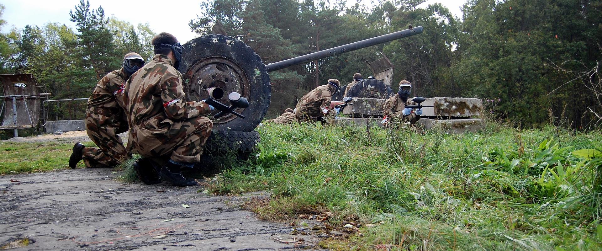 Paintball in einer alten sowjetischen Militäreinrichtung in Tallinn