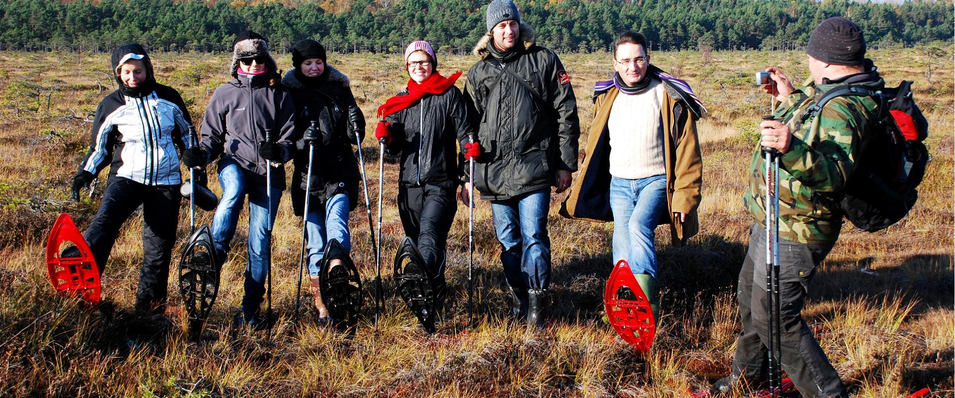 "Seikle Vabaks" pārgājiens ar sniega kurpēm Lindi purvā