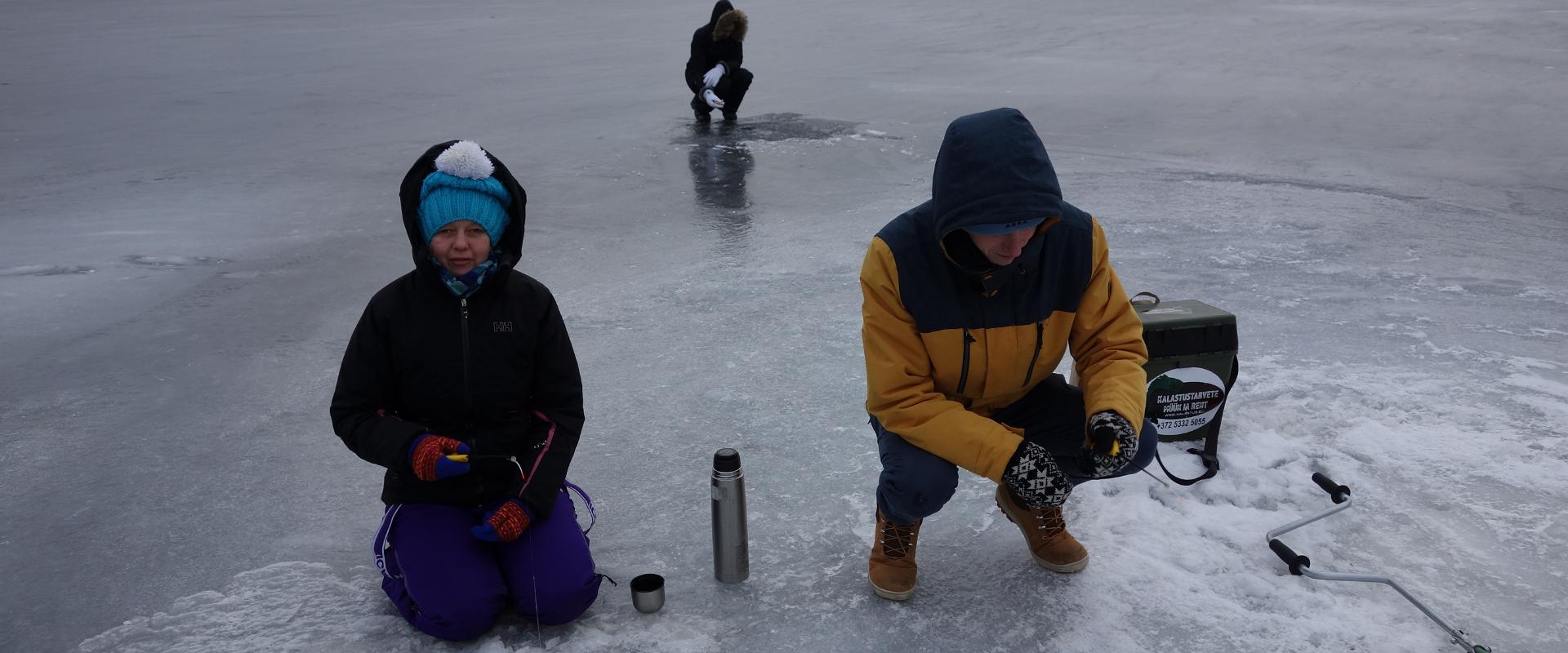 Ice fishing on Viitna lake (starts in Tallinn)