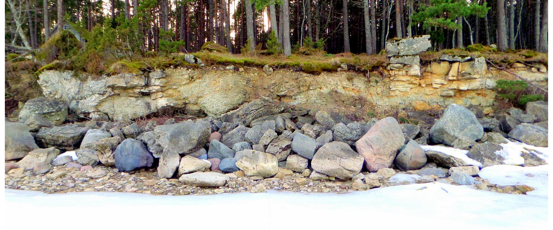 Pulli escarpment (Oiu escarpment)