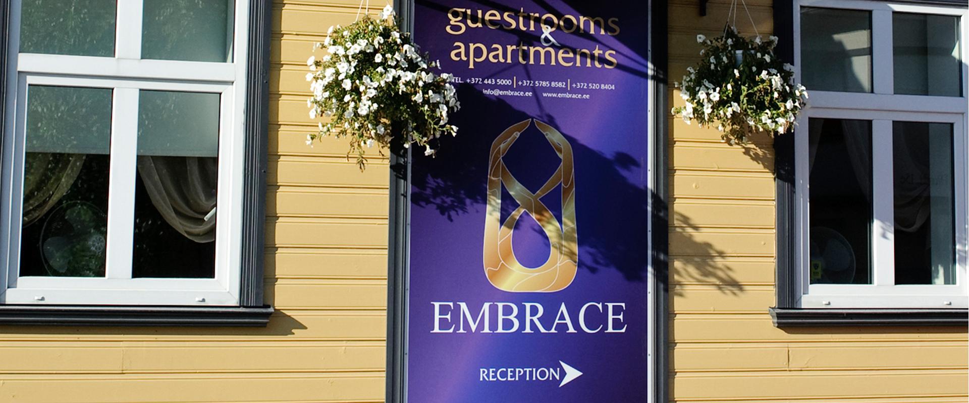 Embrace Guestrooms & Apartments (Embracen vierashuoneet ja asunnot)