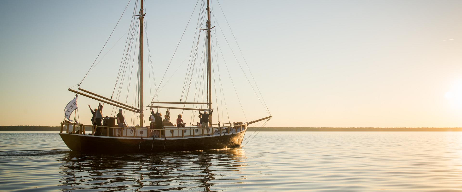 Voyages on the sailing ship Lisette in the waters of Hiiumaa