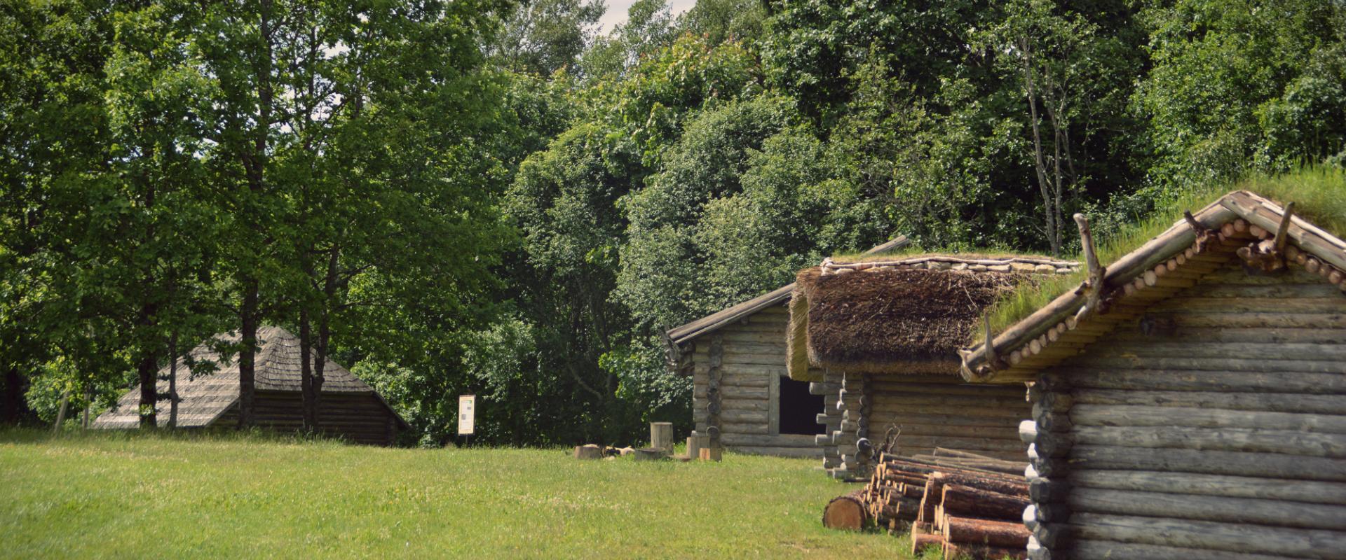 Rõuge hill fort and prehistoric settlement