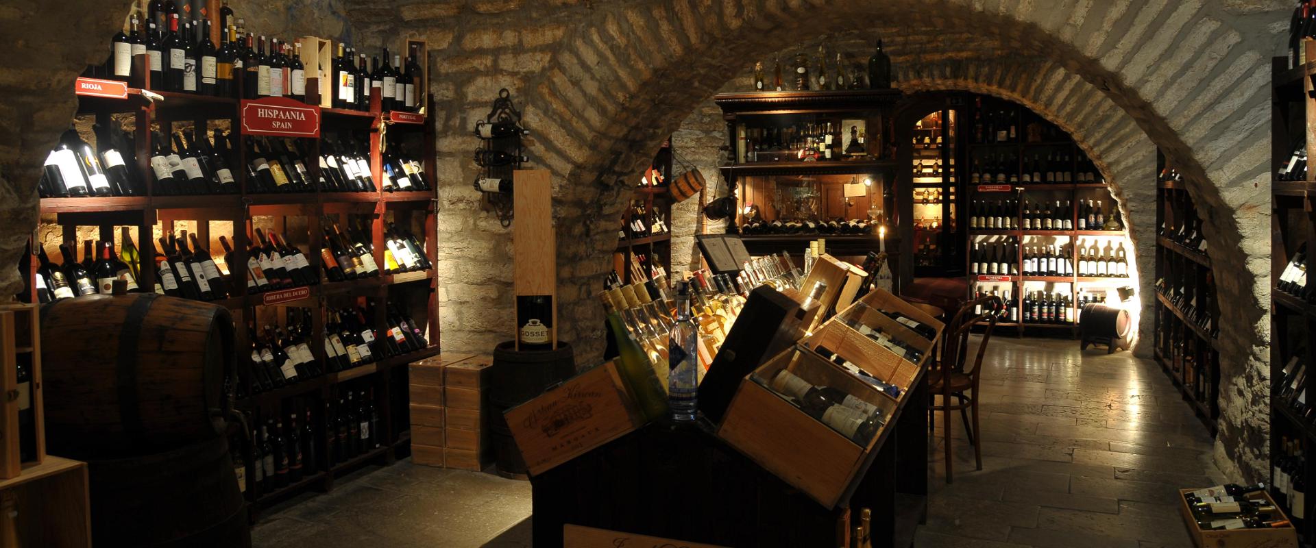Gloria Wine Cellar Restaurant
