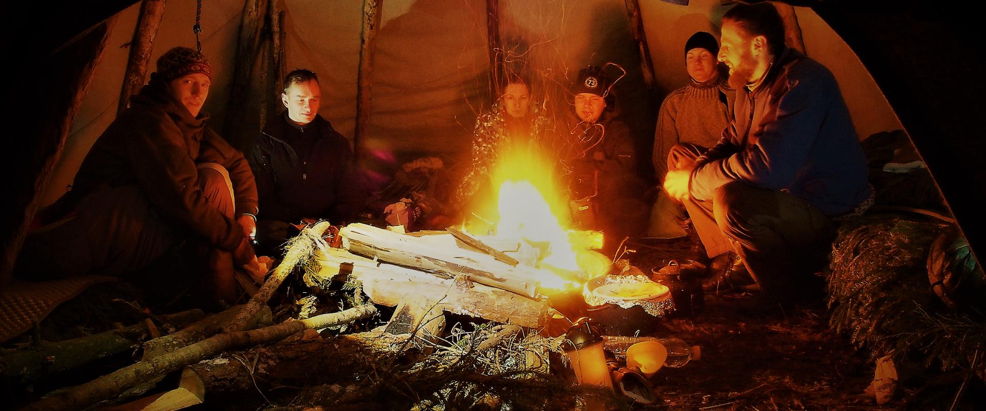 Kaksipäiväinen nomadiretki "Lumikengillä Raplamaan rämeen hiljaisuuteen"