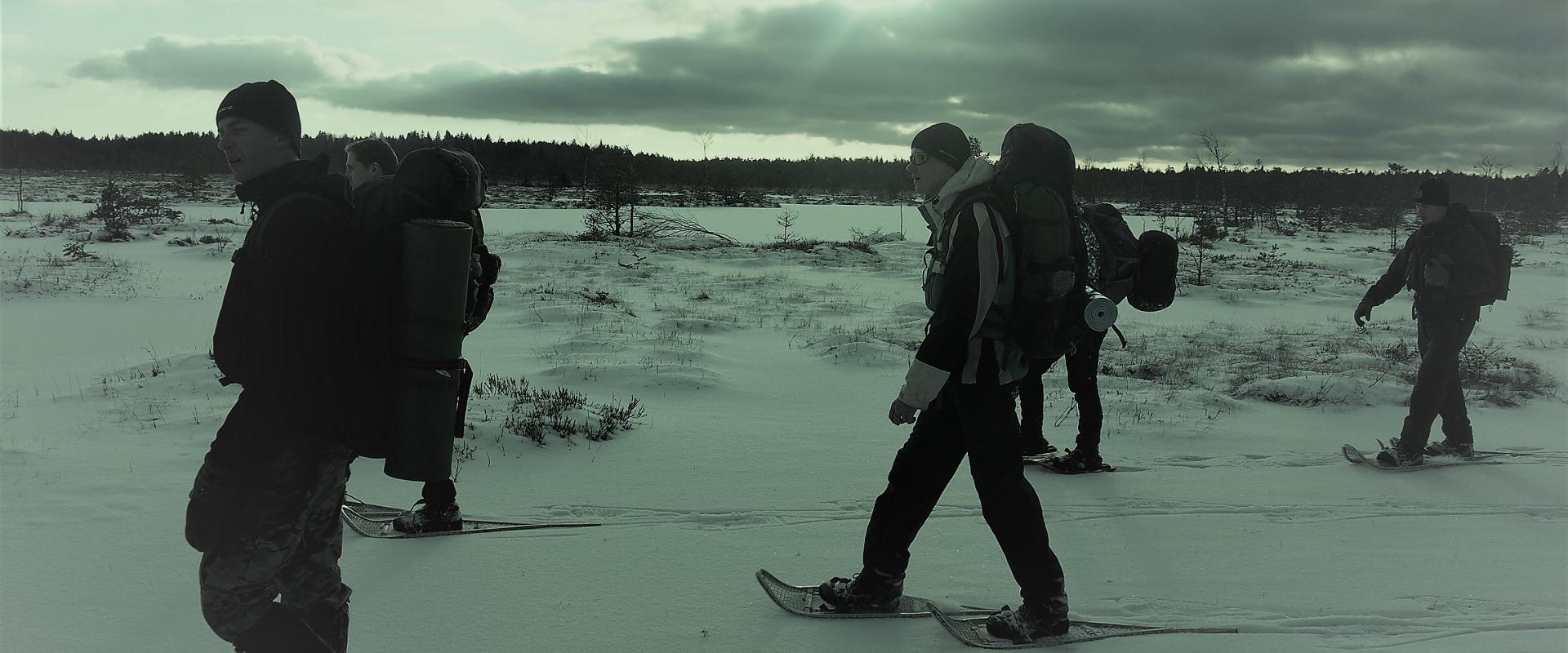 Two day nomadic trek "Hiking on snowshoes in the tranquil bogs of Rapla County"