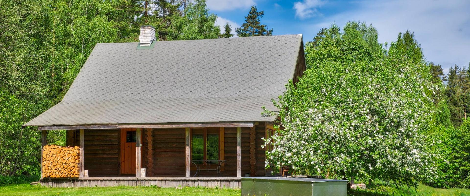 Saare Järve Puhkemaja