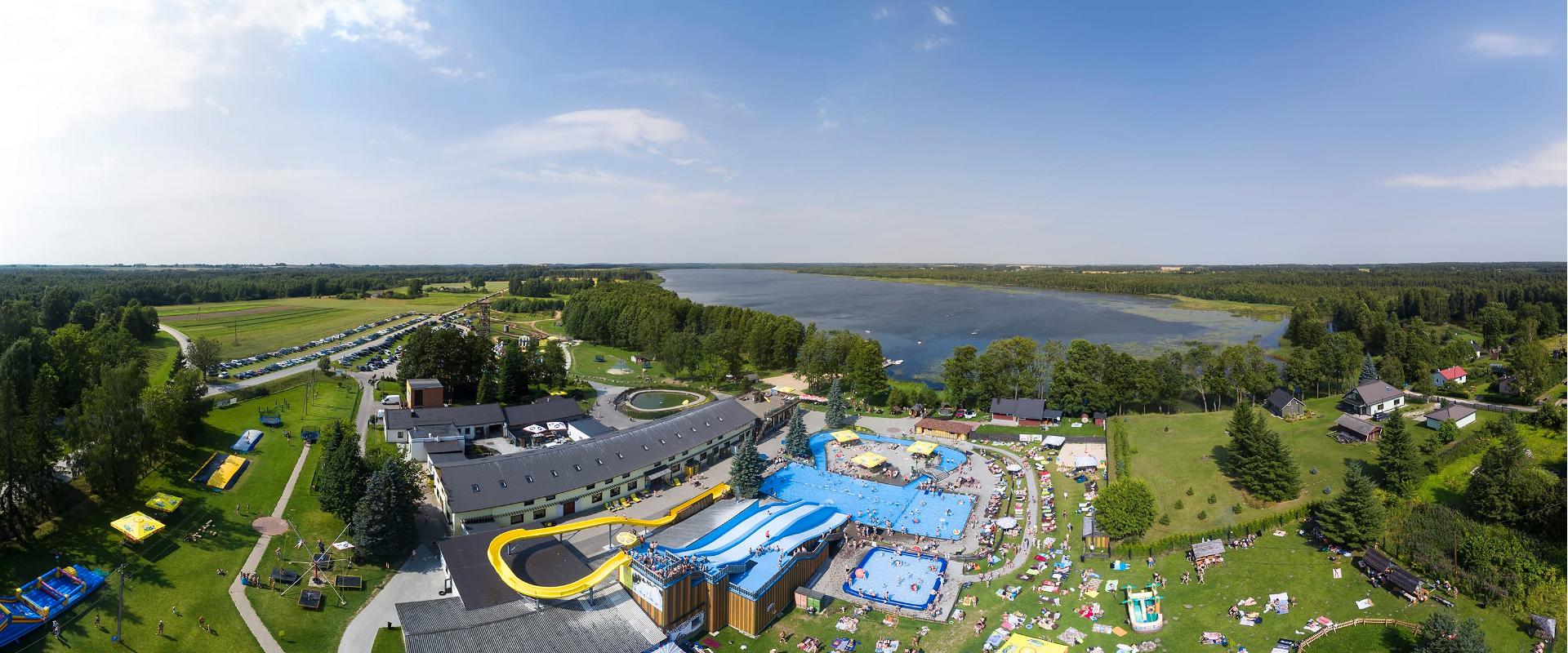Vudila Playland has a large outdoor water park with a three-tier slide and a tube, saunas, swings, climbing attractions, trampolines, sky-jump, bumper