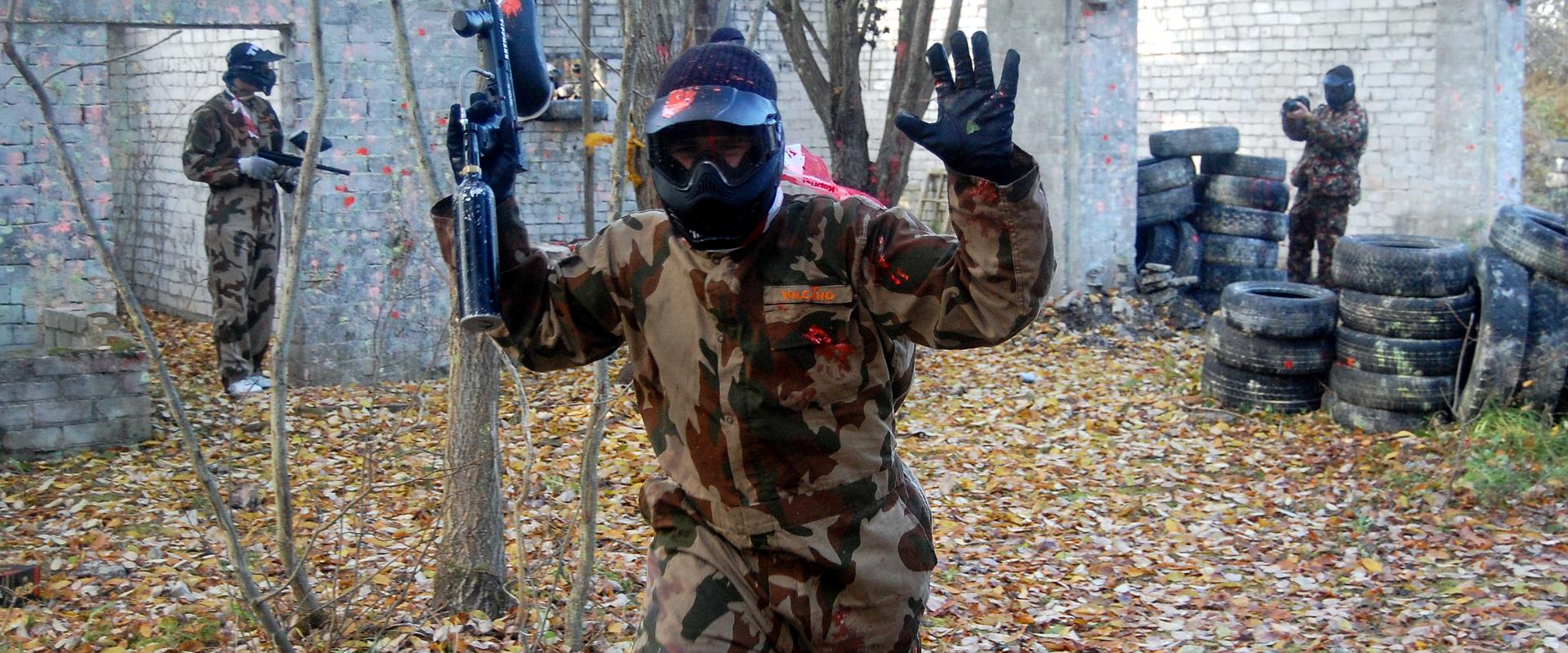 Paintball in einer alten sowjetischen Militäreinrichtung in Tallinn