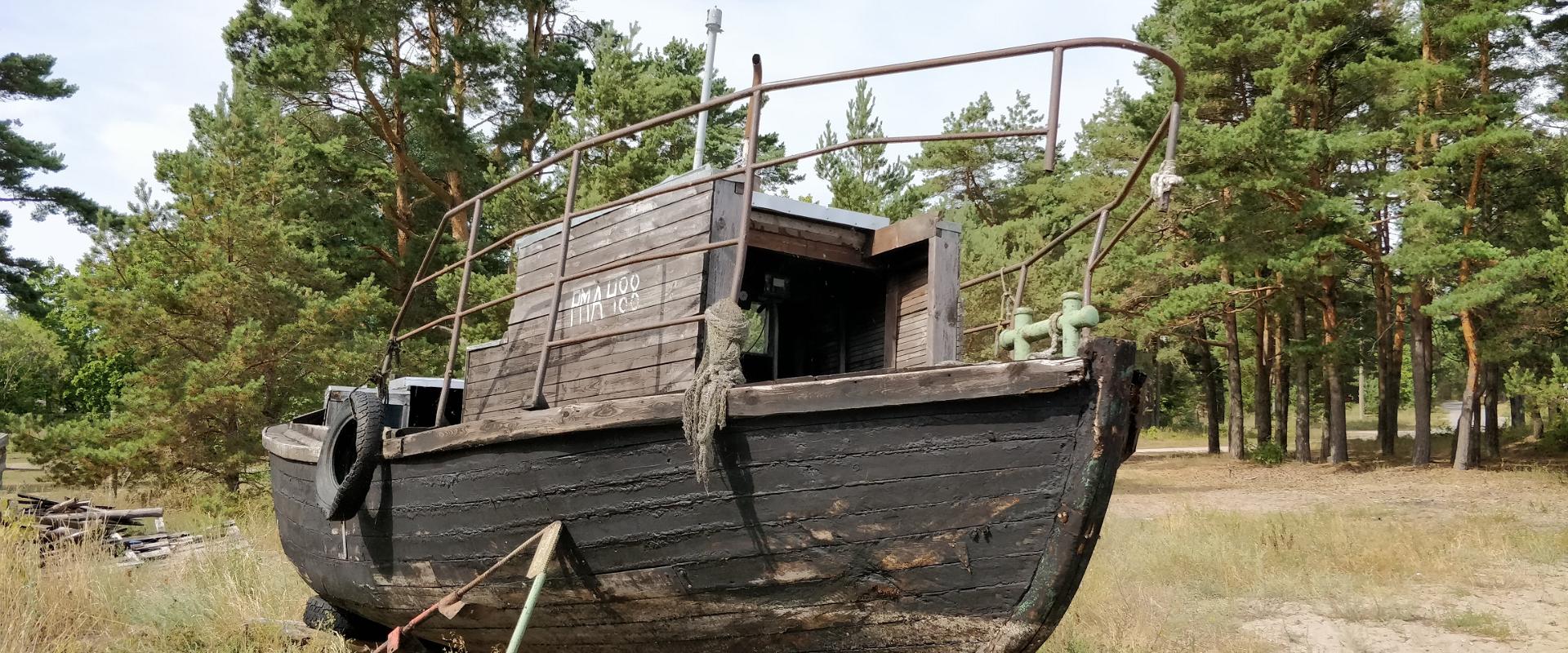 Kihnu Fishermen’s Harbour and historic Kihnu fishing boats