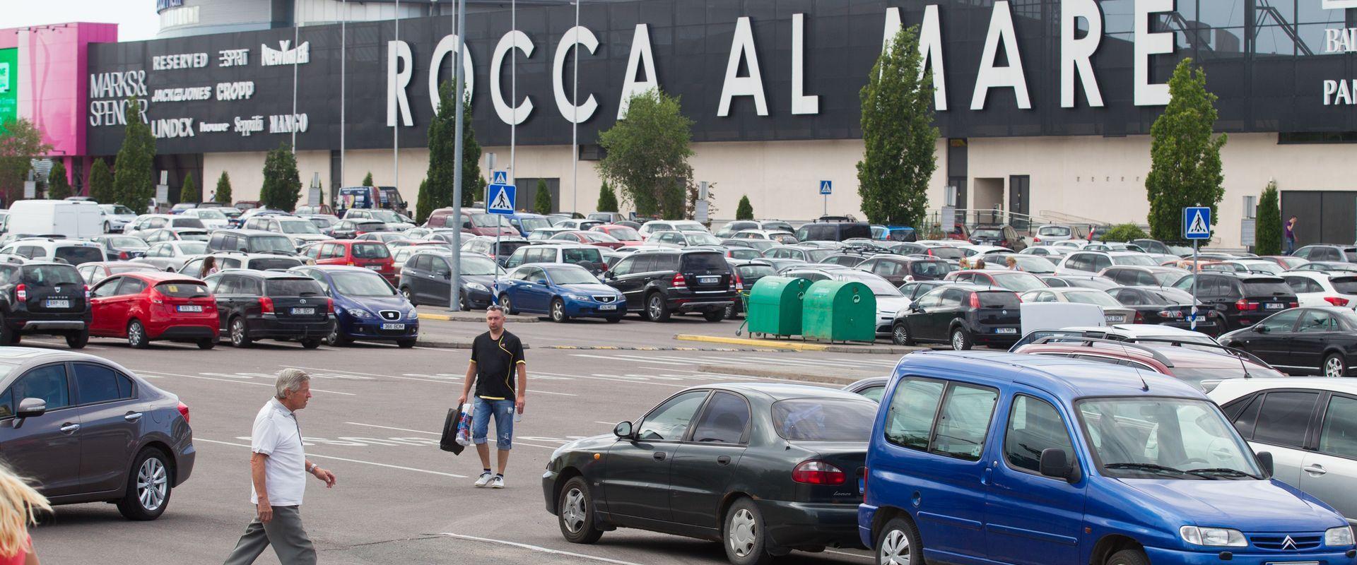 Rocca al Maren ostoskeskus
