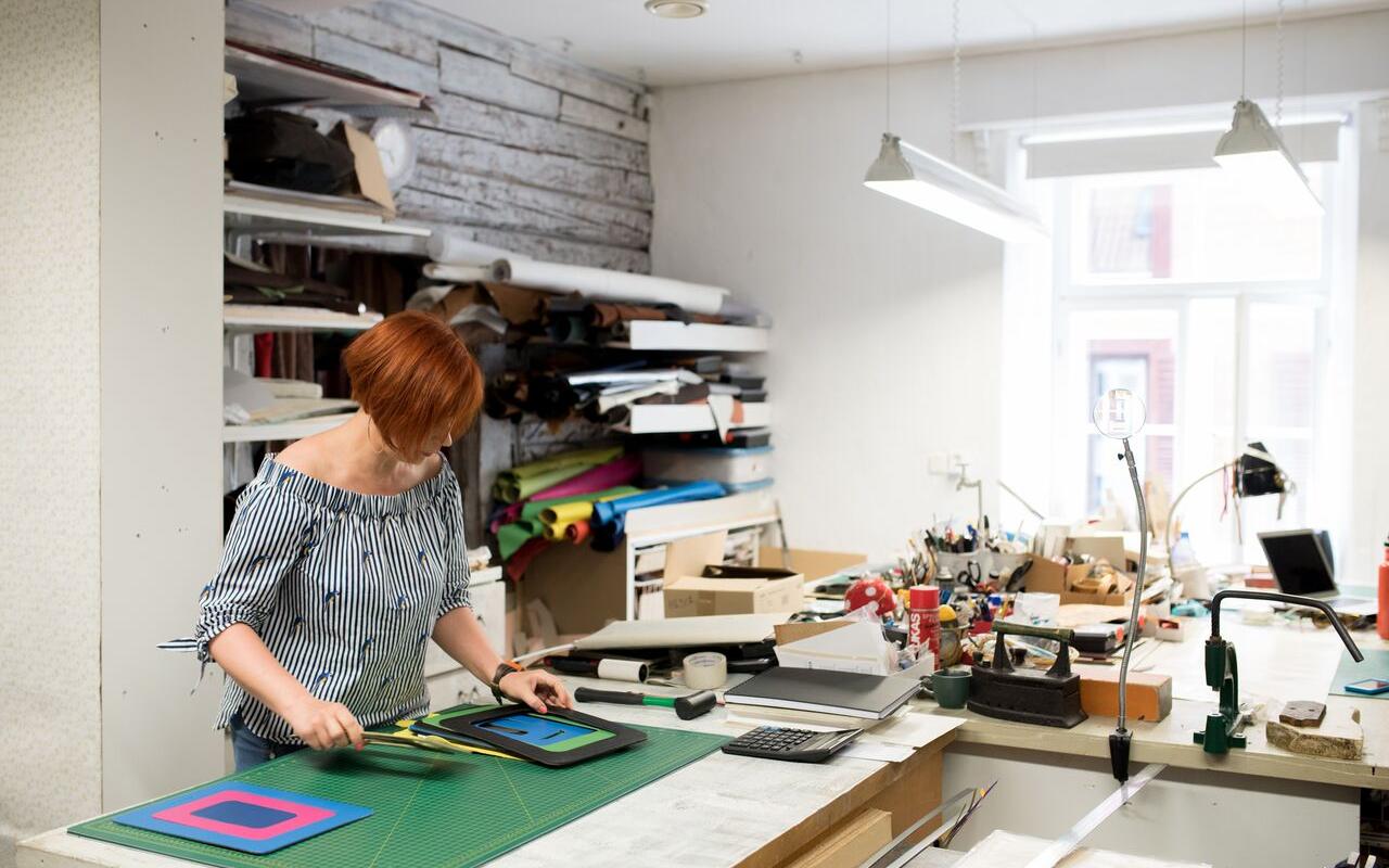 Nahast käevõru valmistamise töötuba