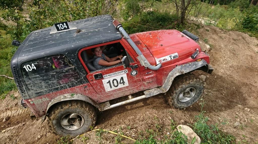 Saare Safari – competitions and hikes with Jeeps