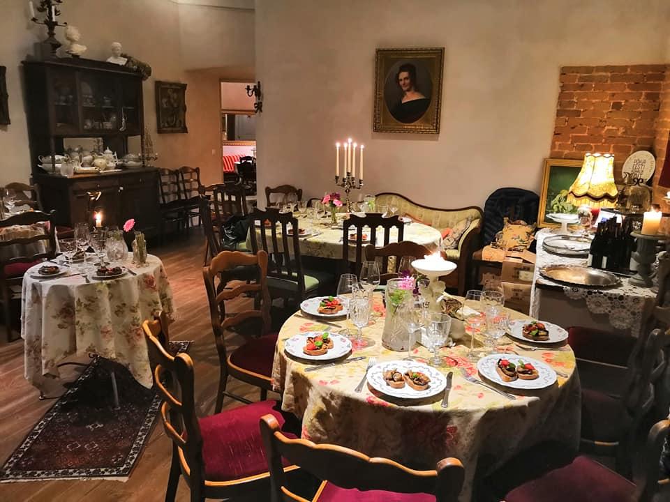 Anija Manor Café
