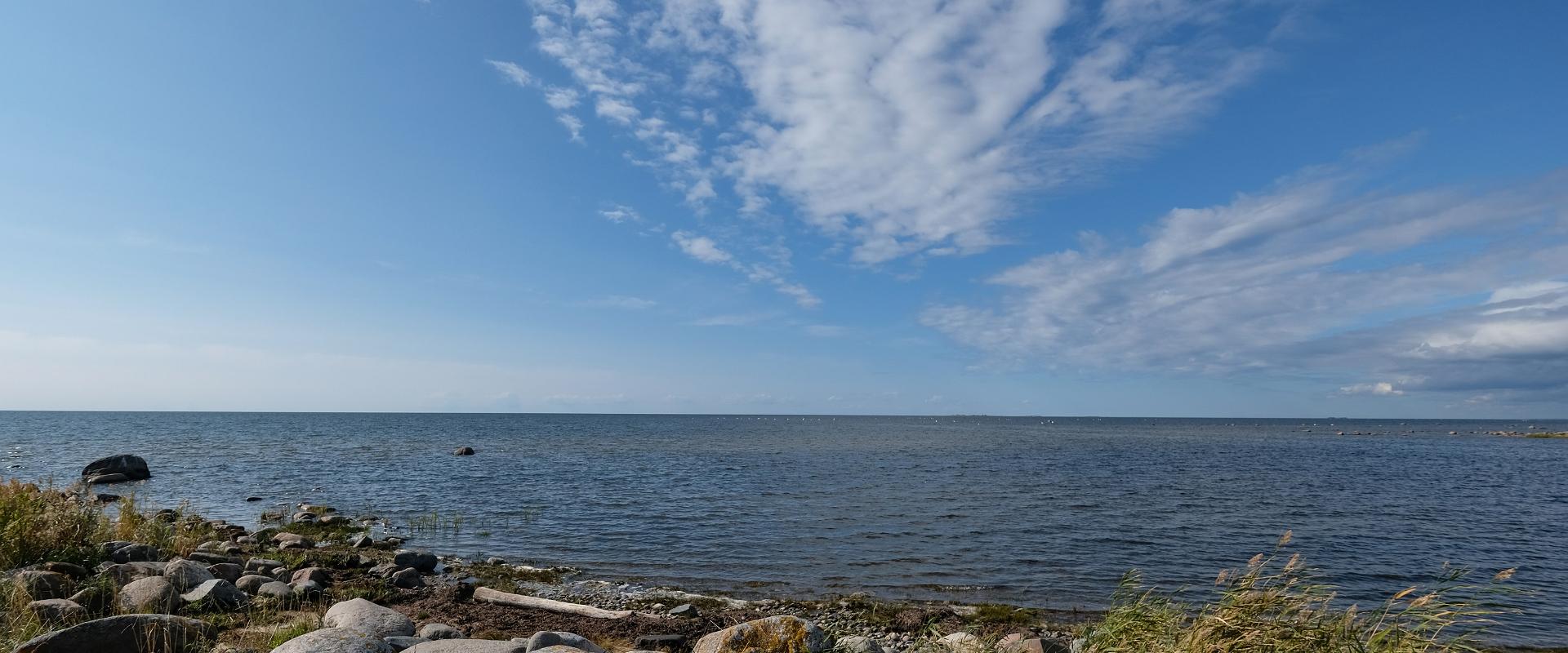 Suarõ ninä – Strand und alte Anlegestelle