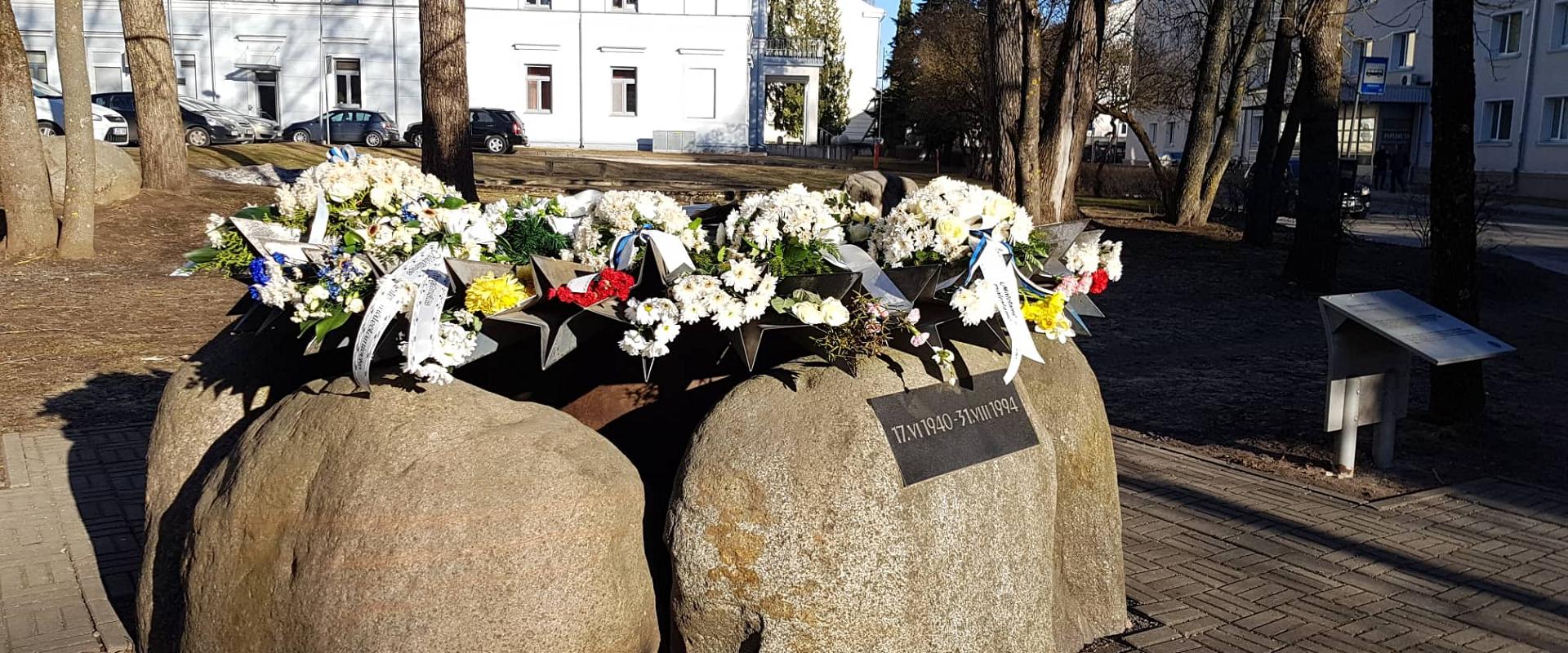 Denkmal für die Opfer des Stalinismus – die Kornblume