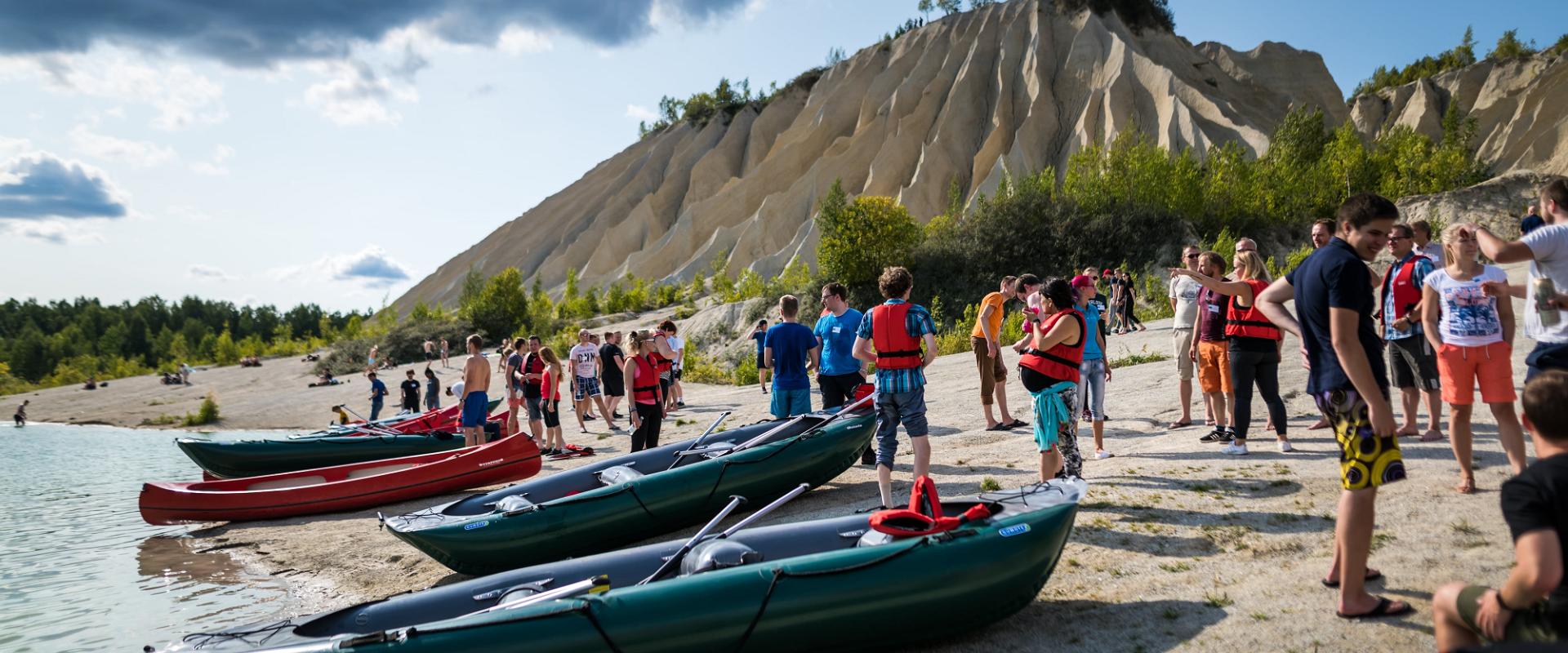 Canoe, raft and inflatable raft trips in Rummu quarry