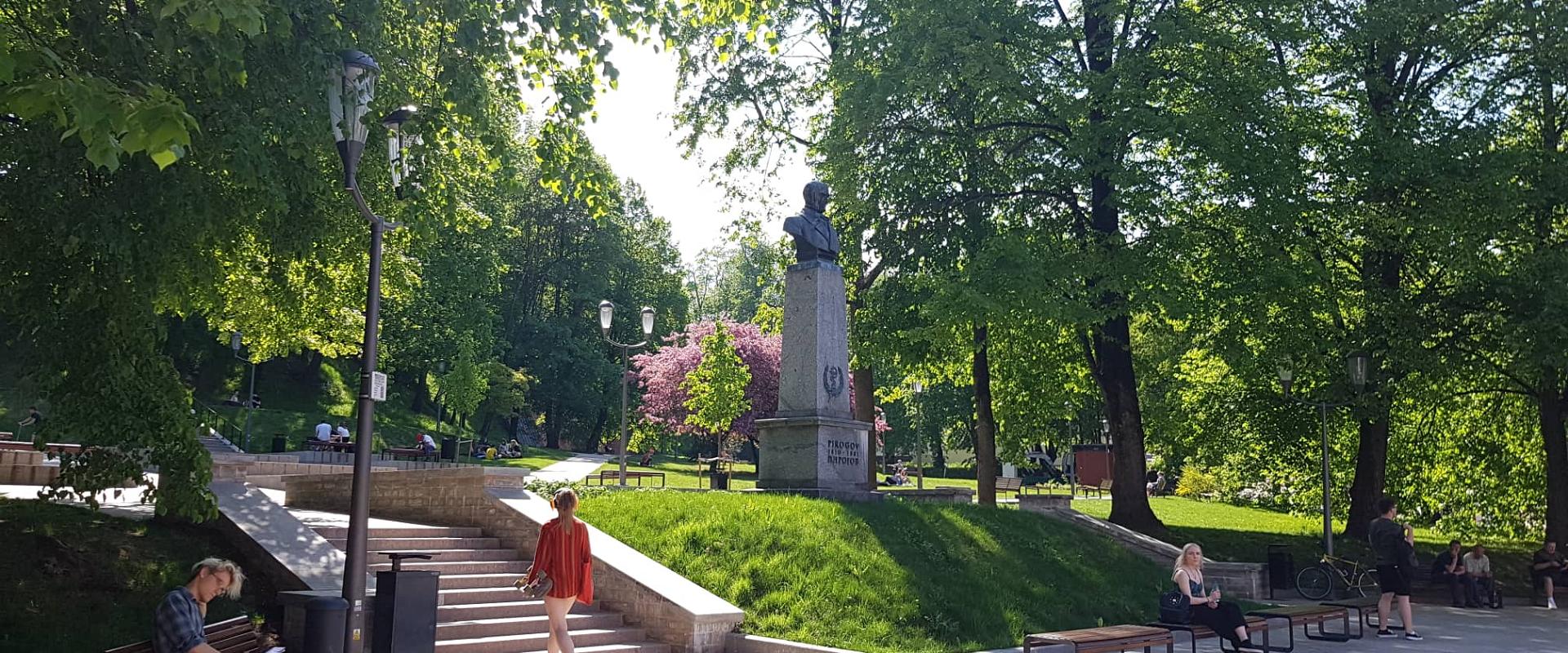 Nikolai Pirogov Denkmal