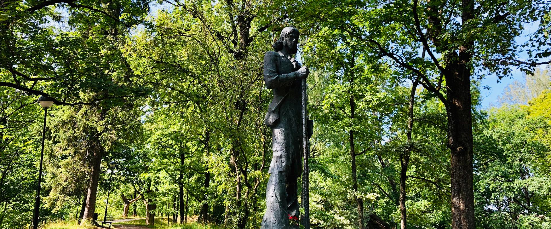 Monument to Kristjan Jaak Peterson