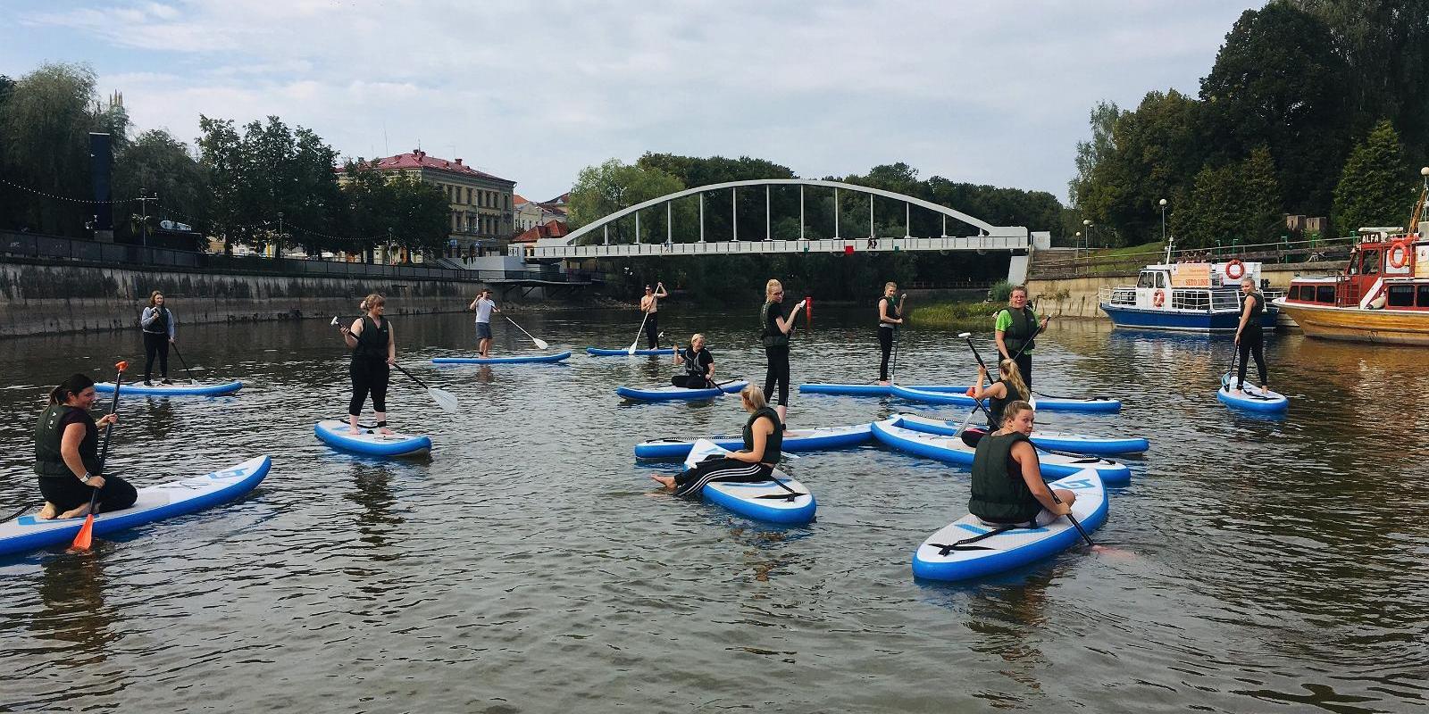 Aerulaua matk või üritus grupile Emajõel