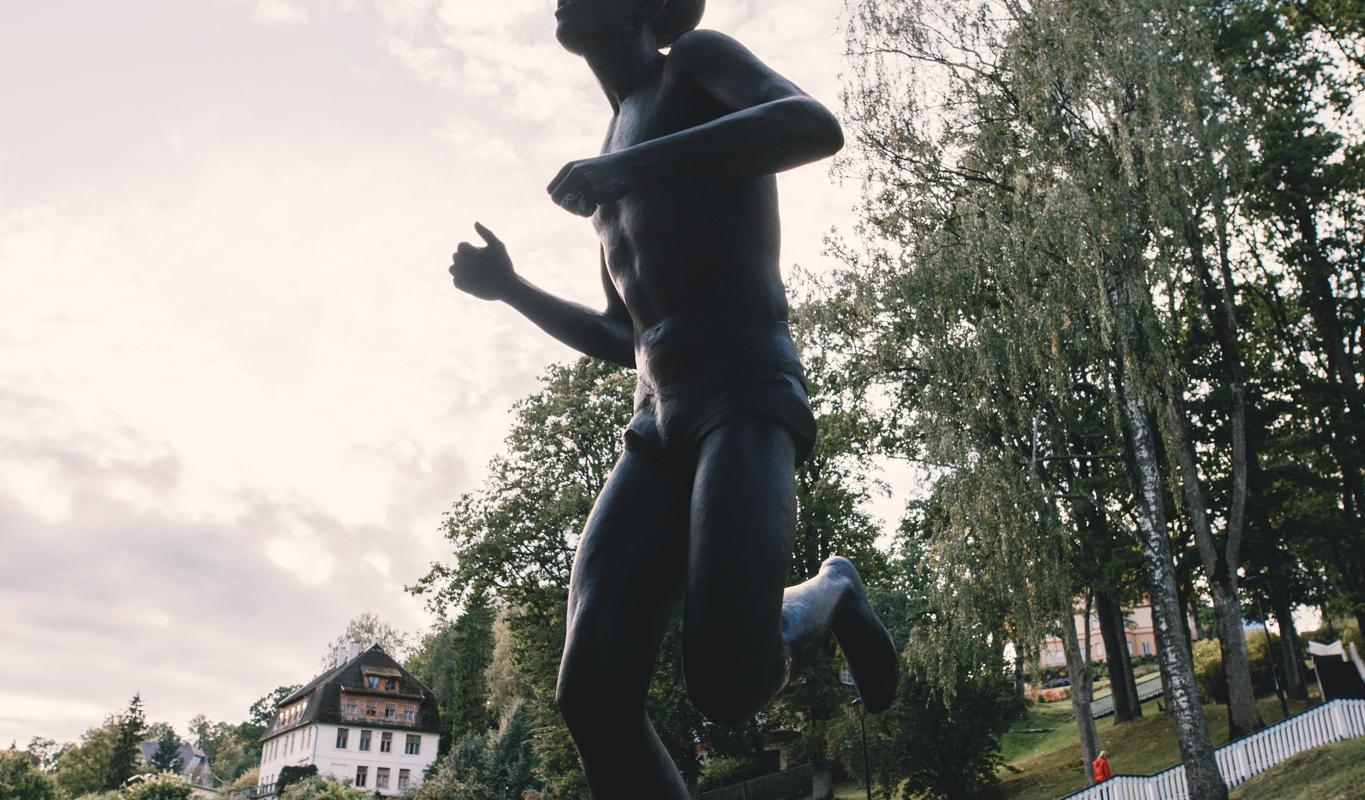 Sculpture ‘Runner’