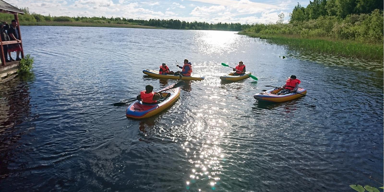 Braucieni ar plostu Peipsivērē