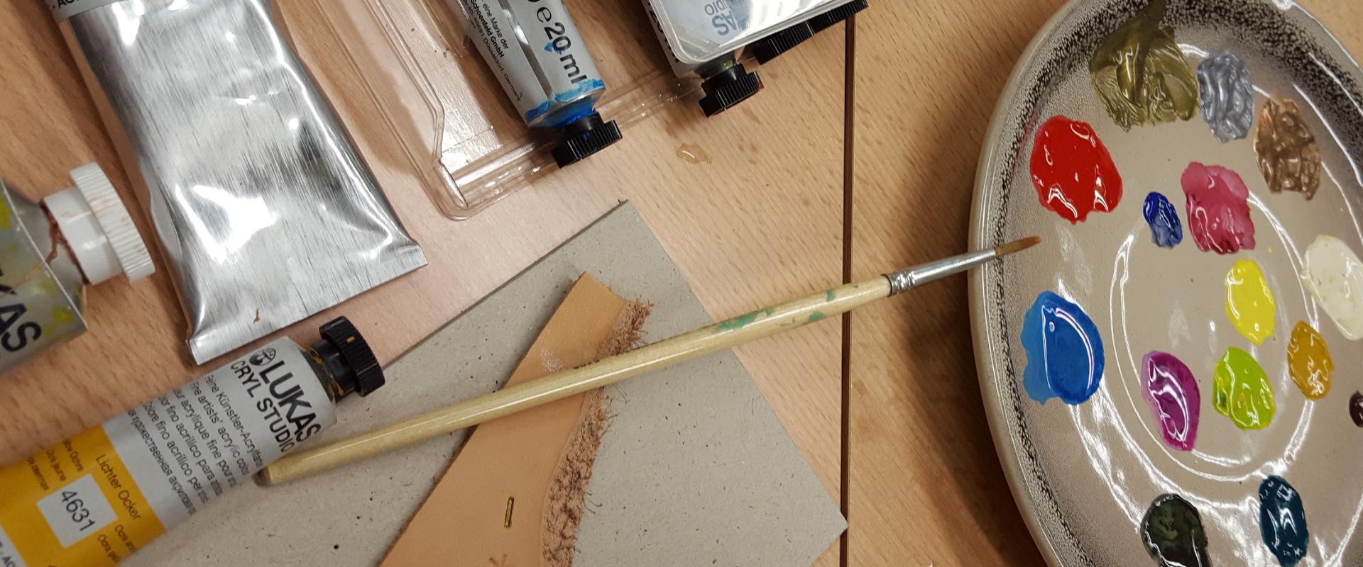 Nahast võtmehoidja valmistamine