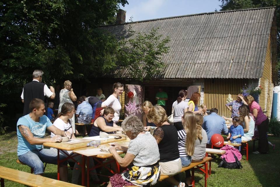 Torma Keraamikahoov "Väikese kausi tegemise töötuba"masterclass-visit-estonia