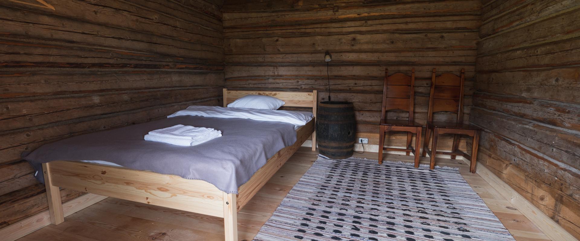 Pärnamõisa majutus Kihnus