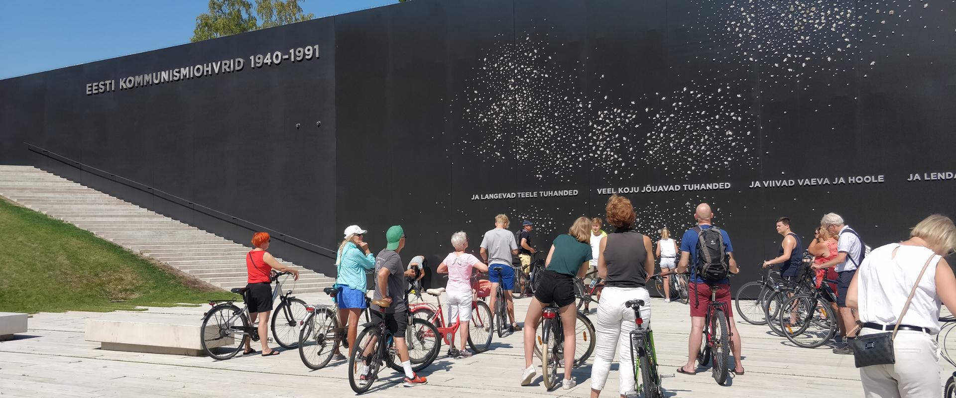 Welcome to Tallinn bicycle tour