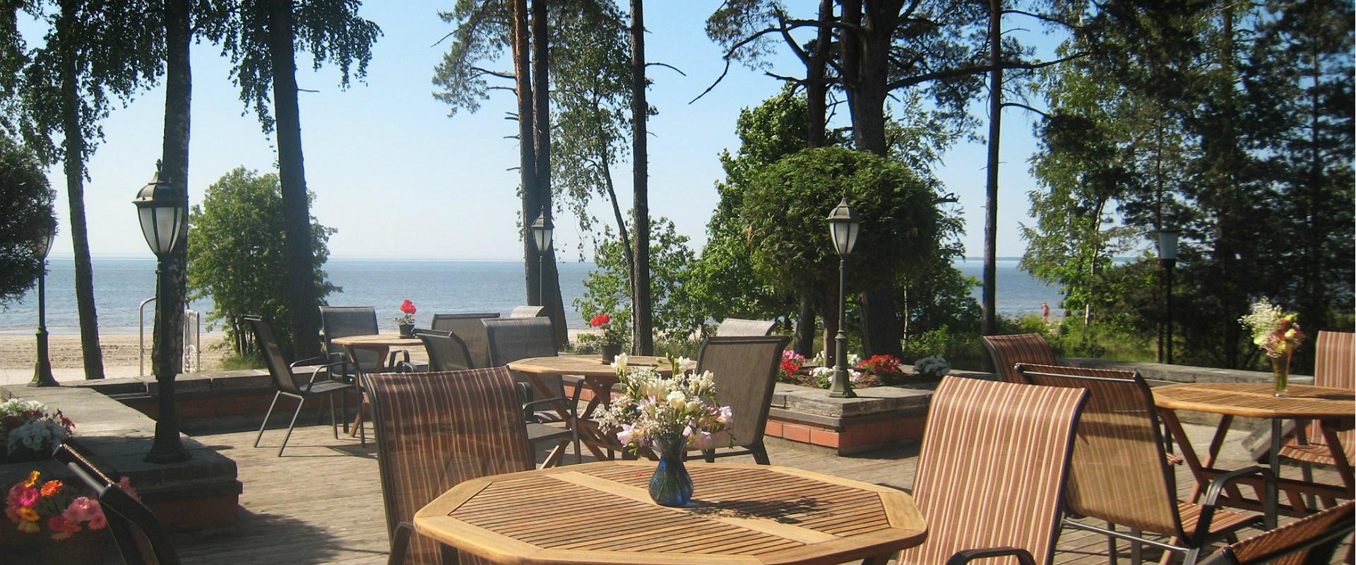 Villa Andropoff restoran