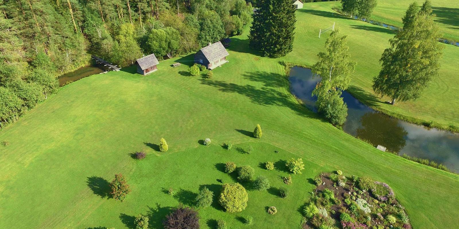 The friendly host family of Jõeveere Farm is waiting for you to visit them in the Piusa Primeval Valley. A small one-hundred-year old holiday house th