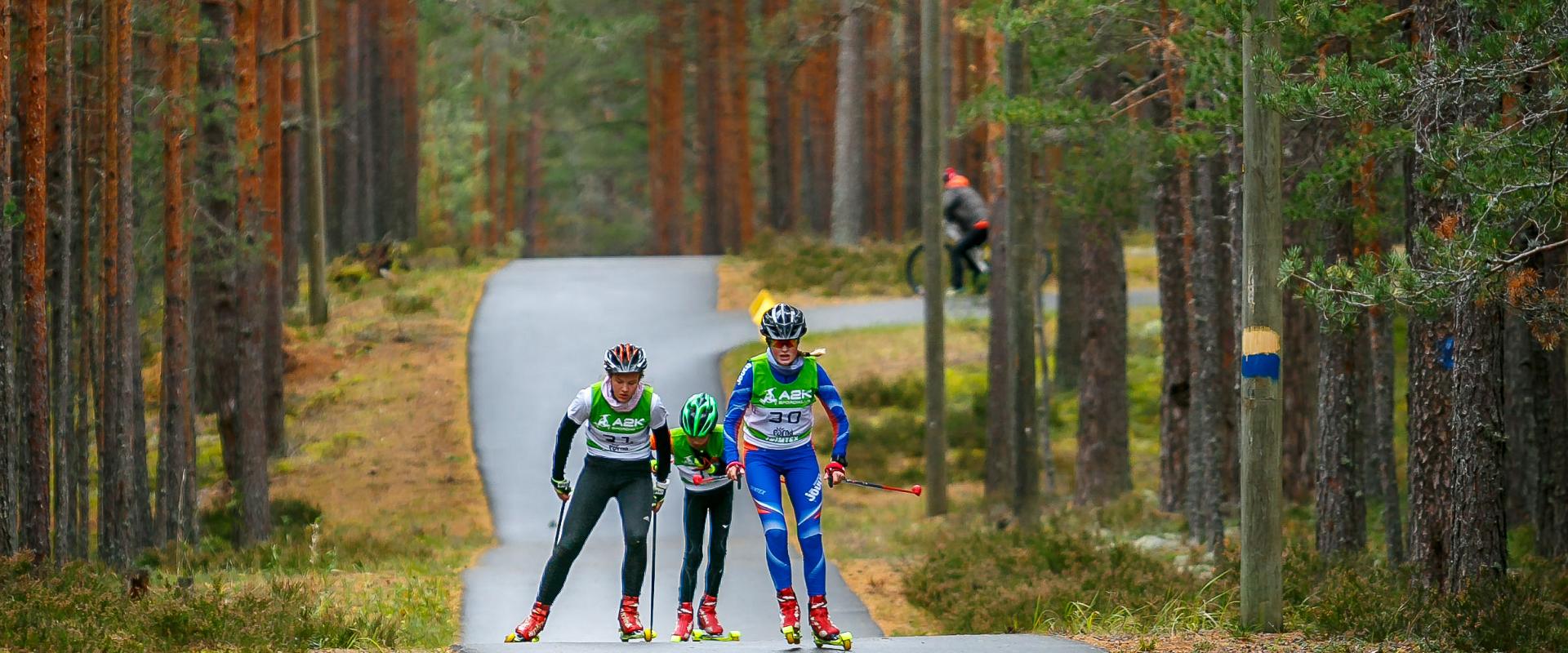 Asfaltkattega liikumisrada