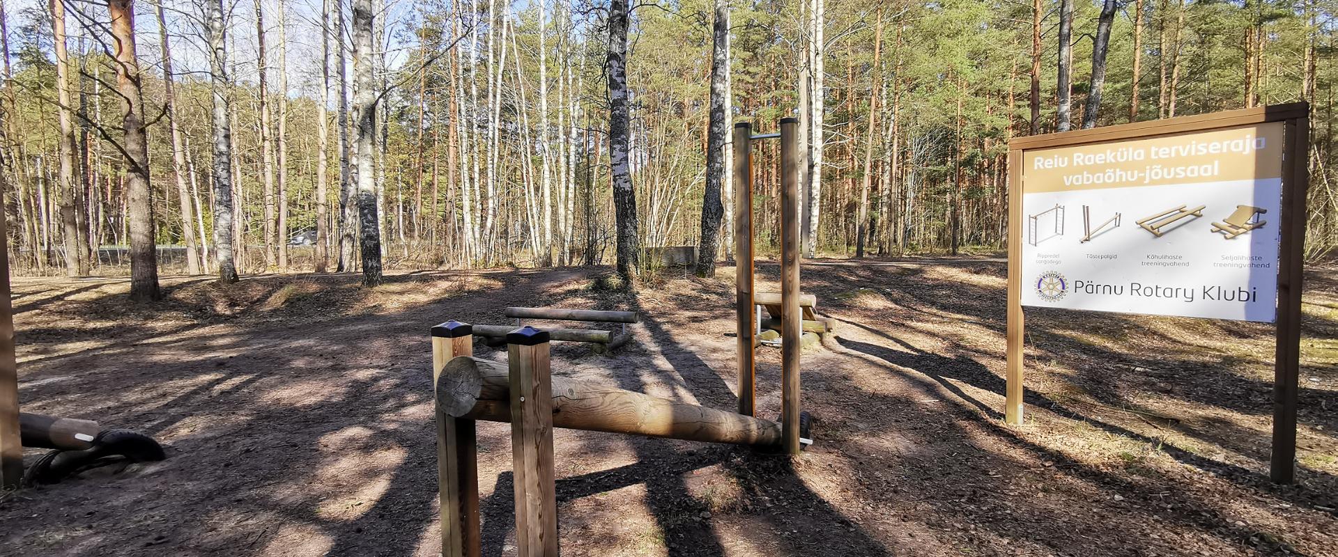 Reiu–Raeküla health trail outdoor gym