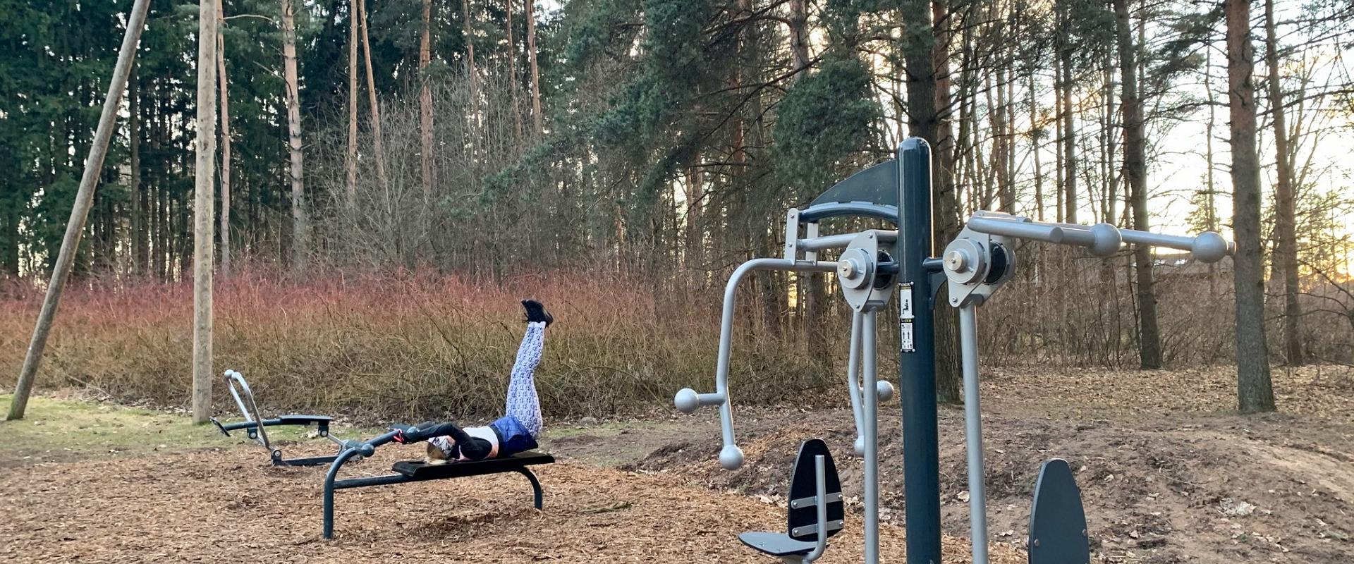 Sanatooriumi parkmetsa spordiväljak