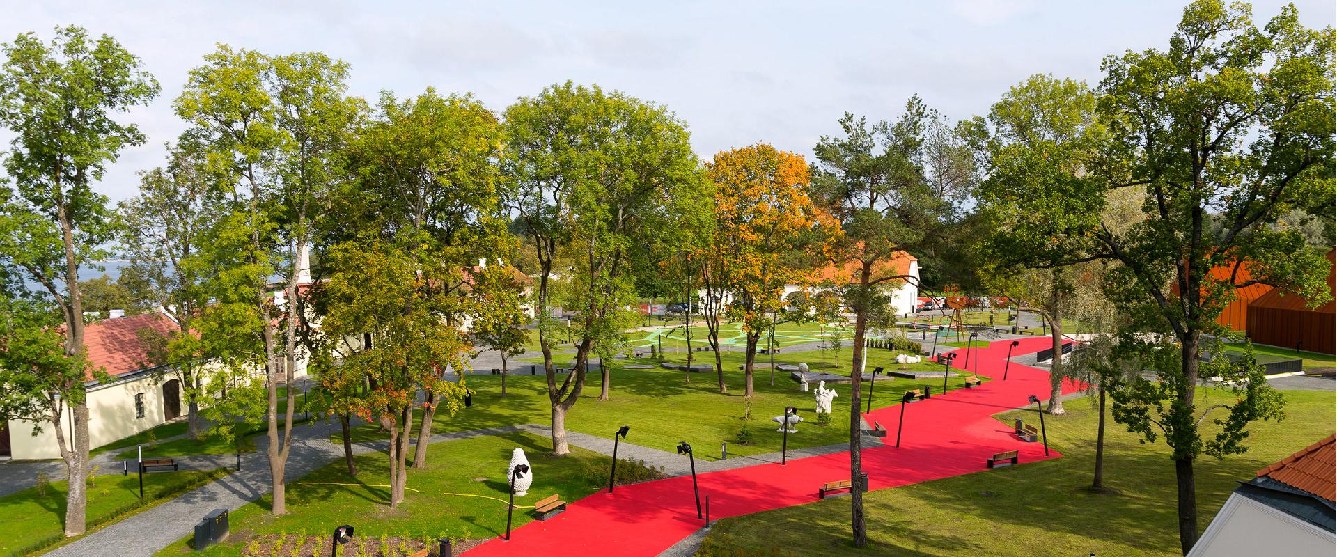 Estonian History Museum at Maarjamäe Palace
