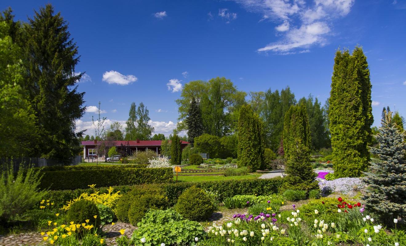 Garten der Sammlungen der Gartenbauschule Räpina