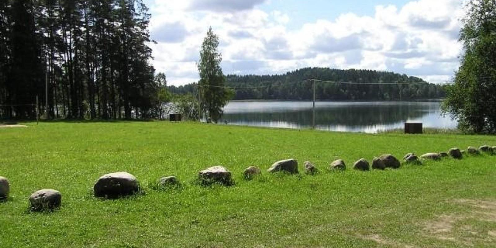 Pangodi Lake camping area, suitable for caravans