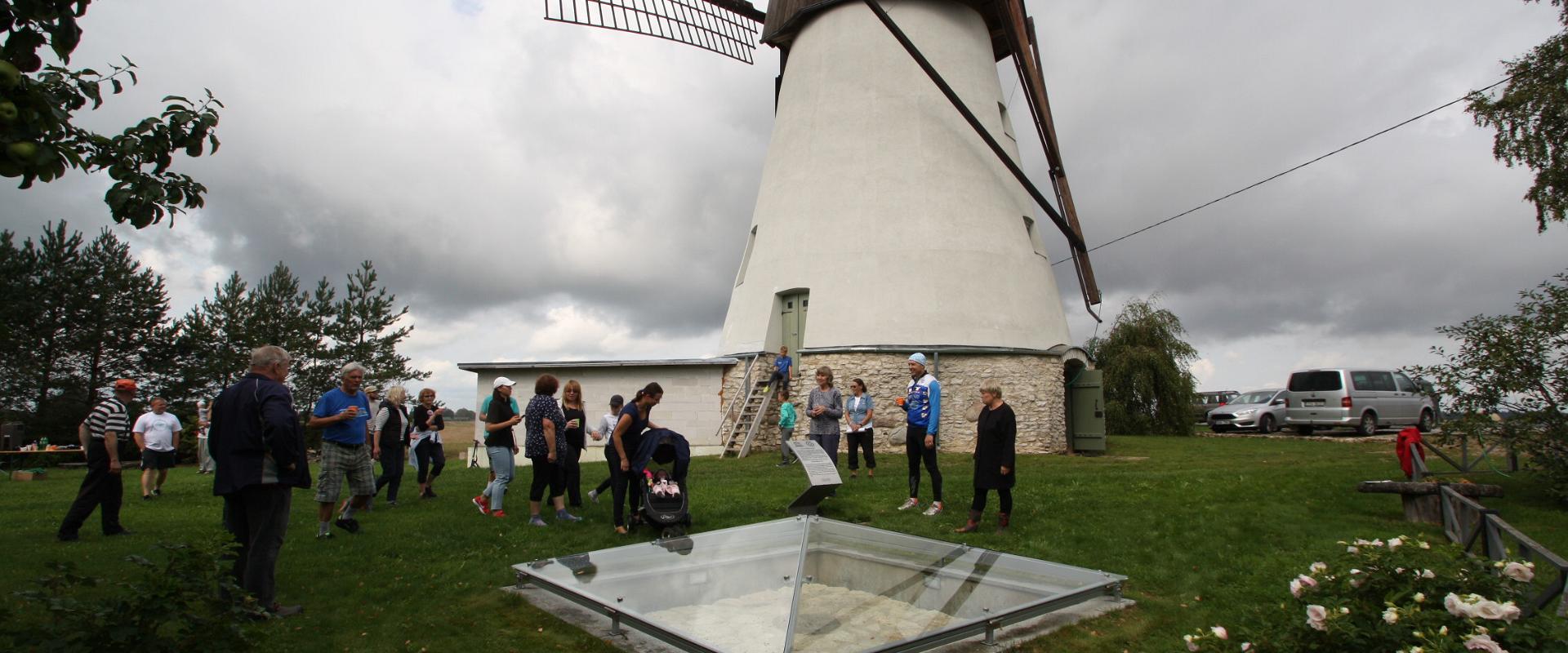 Struve Geodetic Arc, Võivere endpoint next to windmill