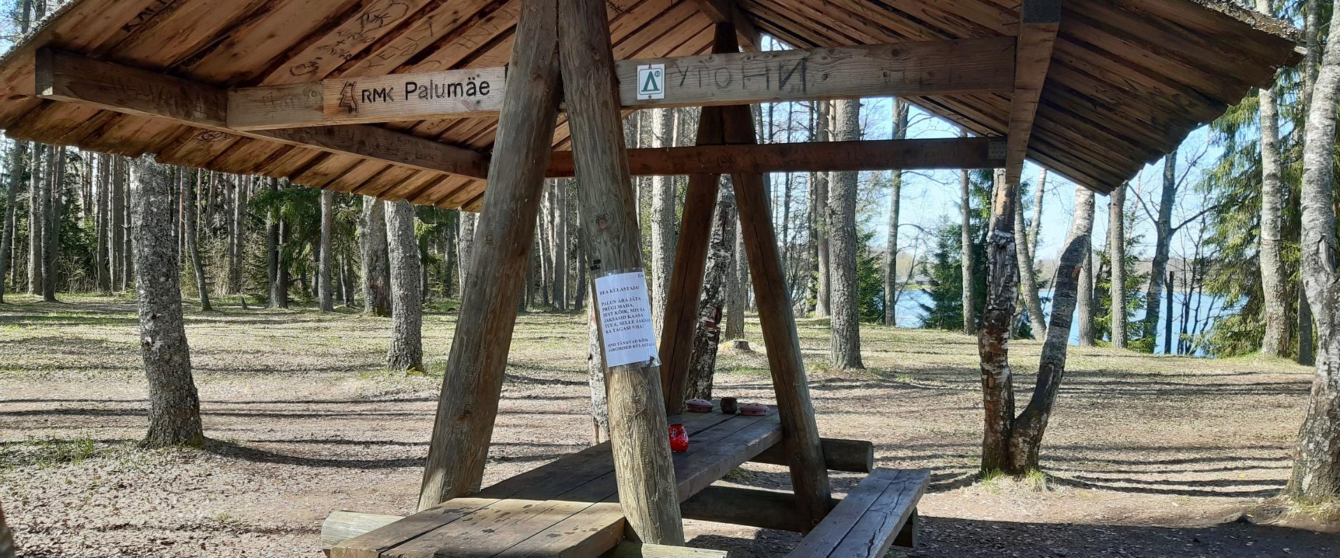 Palumägede hiking trail and campfire site