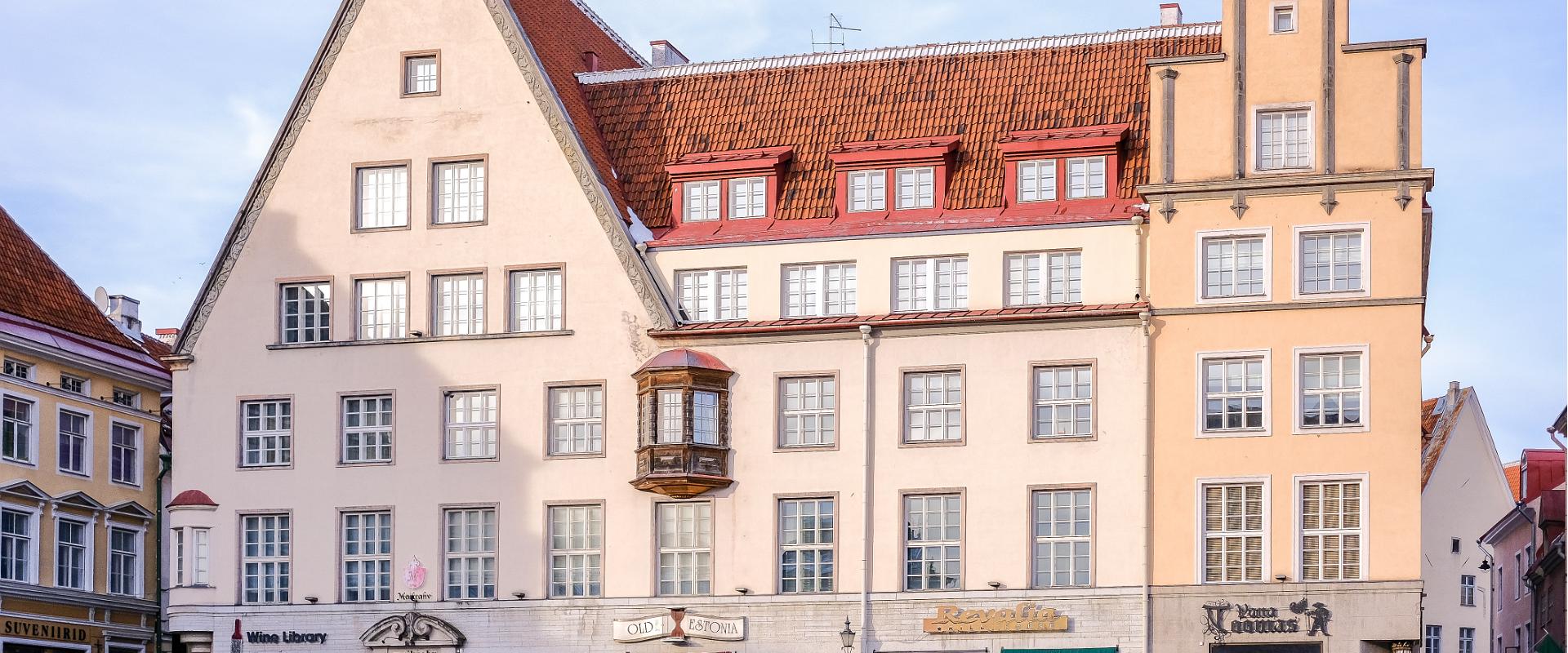 Dream Stay Apartments - korter Raekoja platsi vaatega ja sau