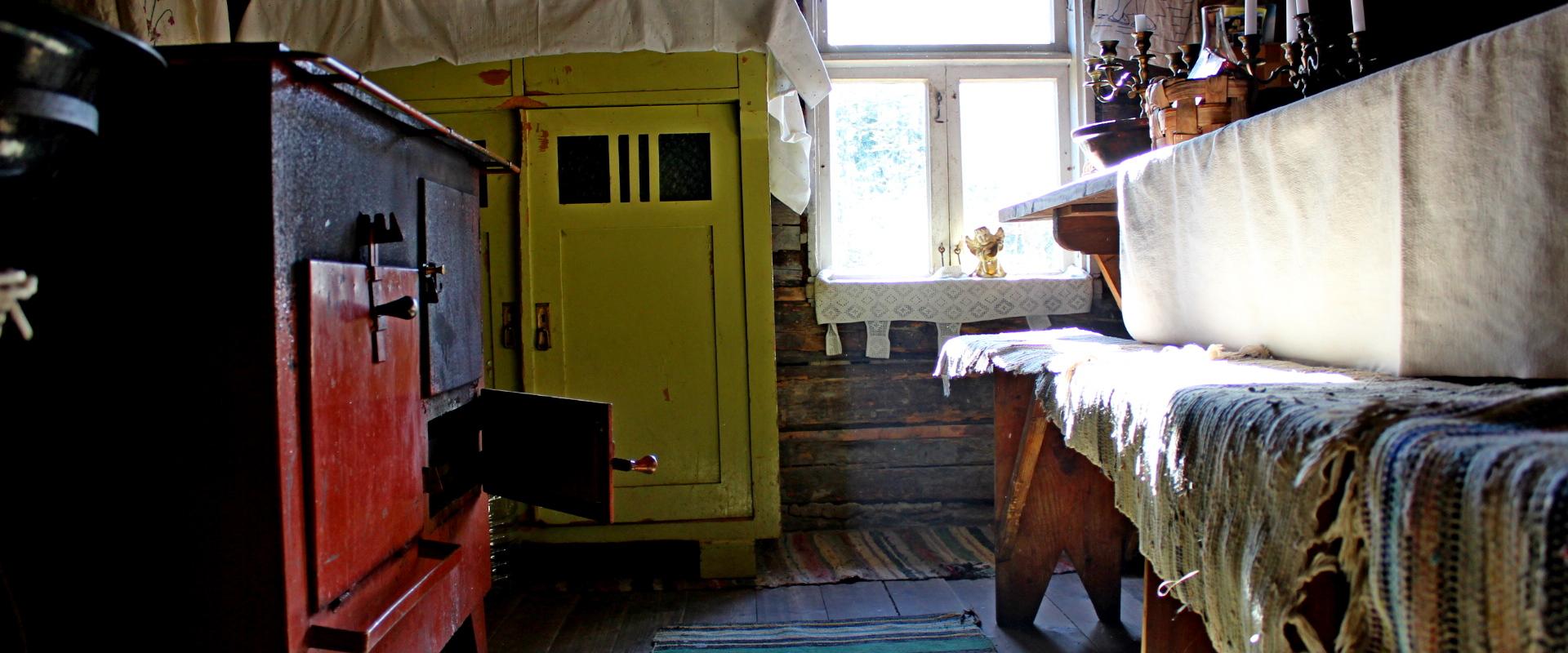 Cottar's cottage at Linnumäe Loodustalu (Nature Farm)