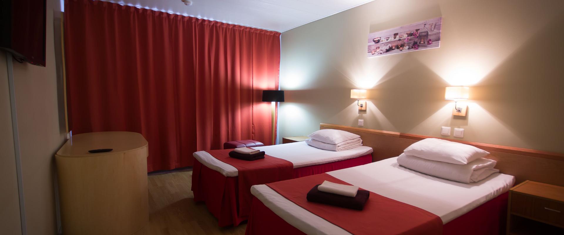Peoleo Hotell