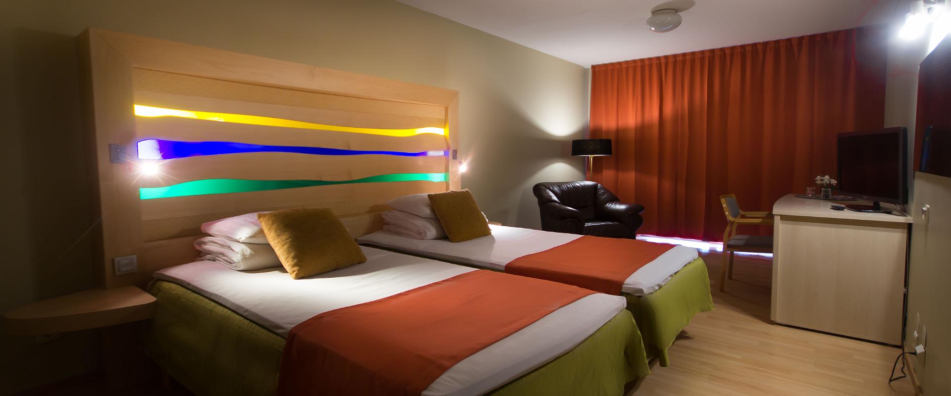 Peoleo Hotell