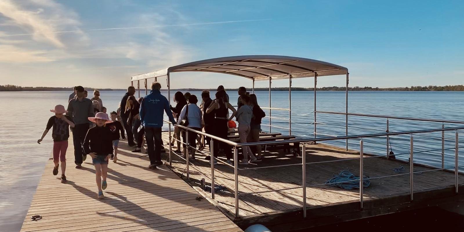 Floßfahrt des Eiszeit-Zentrums auf Saadjärv